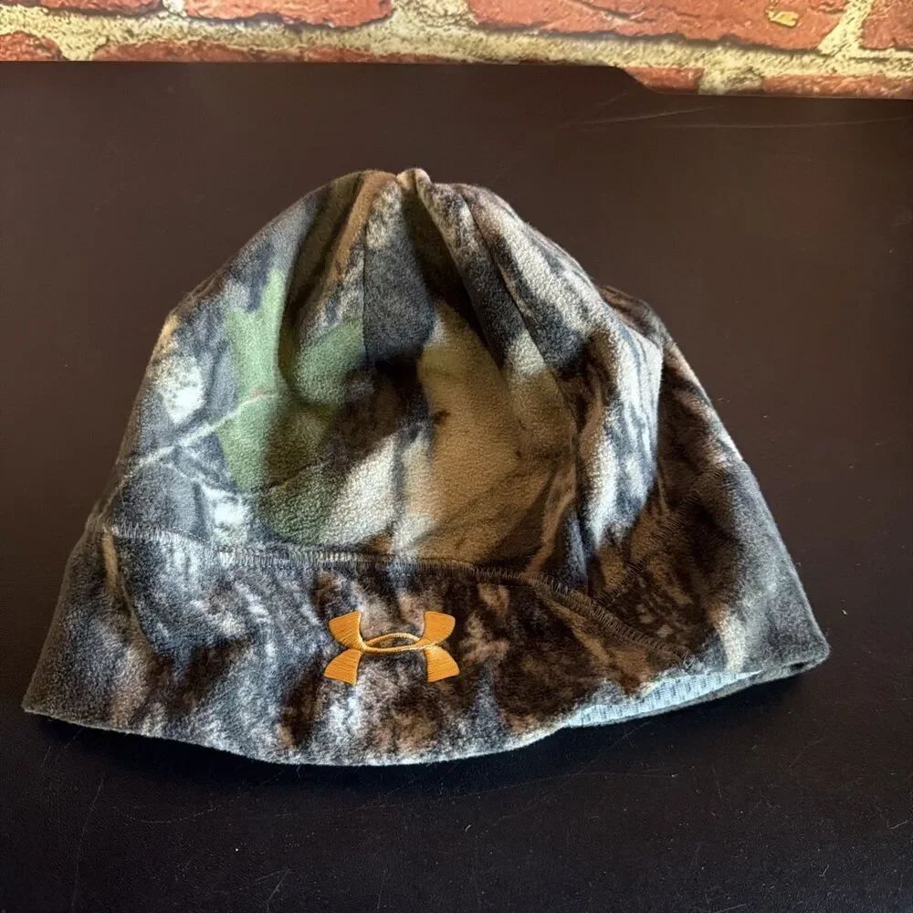 Under Armour Camo Fleece Beanie Logo Hunting Hat Leaves Fall Hat OSFA